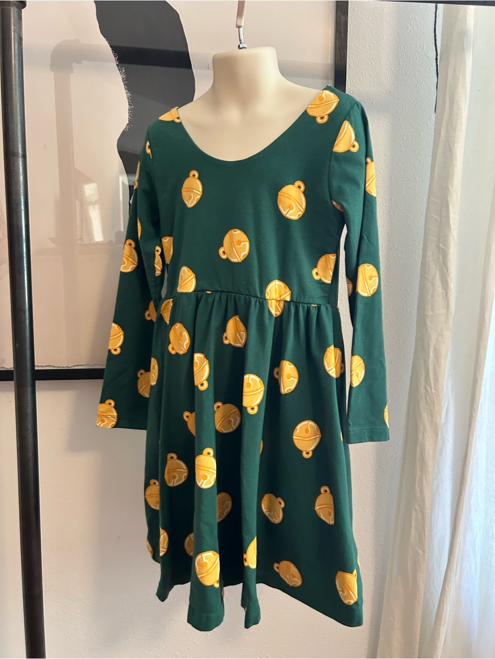 Monica + Andy Jingle Bell Print Dress — Forest Green, Size 8